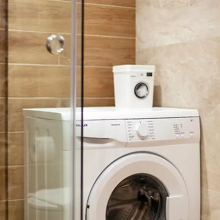 Rahones Apartman