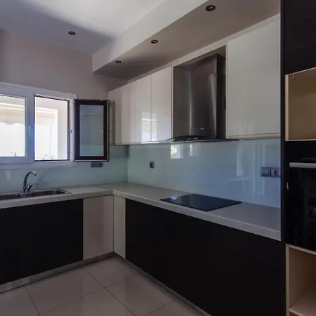 Rahones Appartement Himarë