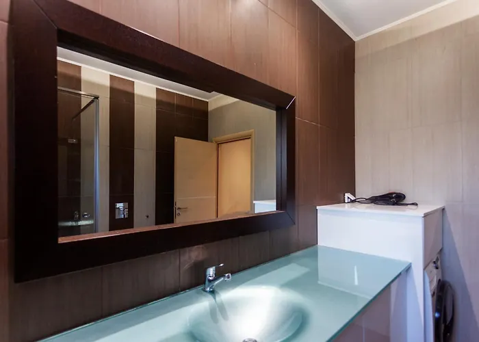 Rahones Apartment Himare